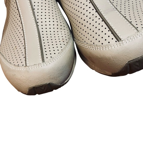 Easy Spirit Women's Triproute Clogs Size 8.5 WW Beige/Tan Leather Slip On Mule - Picture 8 of 13